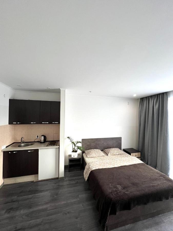 Комфортні Апартаменти 82 Ivano-Frankivsk Exterior foto